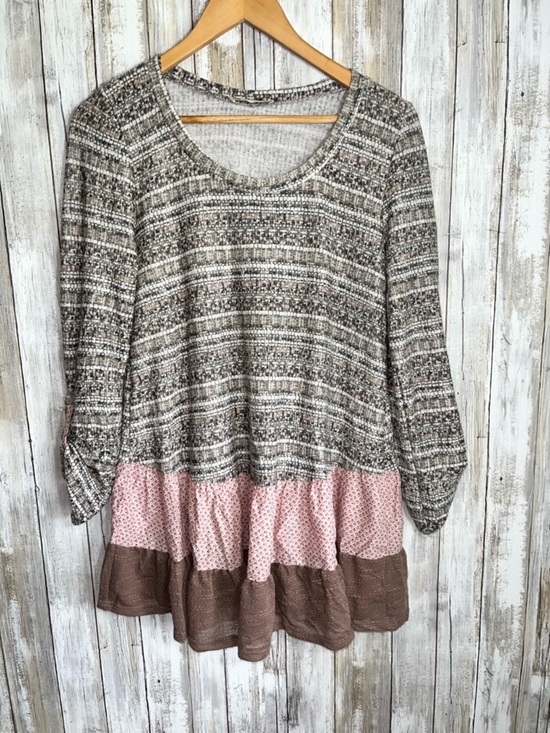Altar'd State Tops - Altar’d State Boho Peplum Top Long Sleeve Tiered Floral Neutral Women’s L